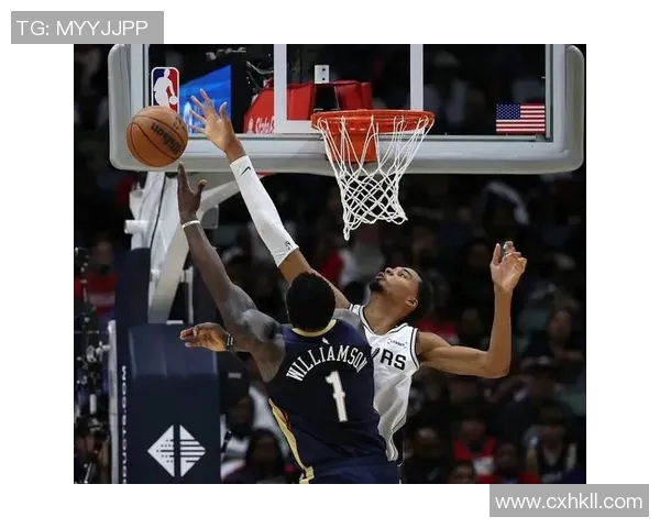 文班亚马首场比赛表现抢眼5次盖帽加上隔扣字母哥引发热烈讨论 文班亚马首场比赛表现抢眼5次盖帽加上隔扣字母哥引发热烈讨论